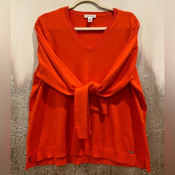 Calvin Klein Sweaters - Calvin Klein Tigrillo Bold Orange Long Sleeve V-Neck Sweater (Size L)